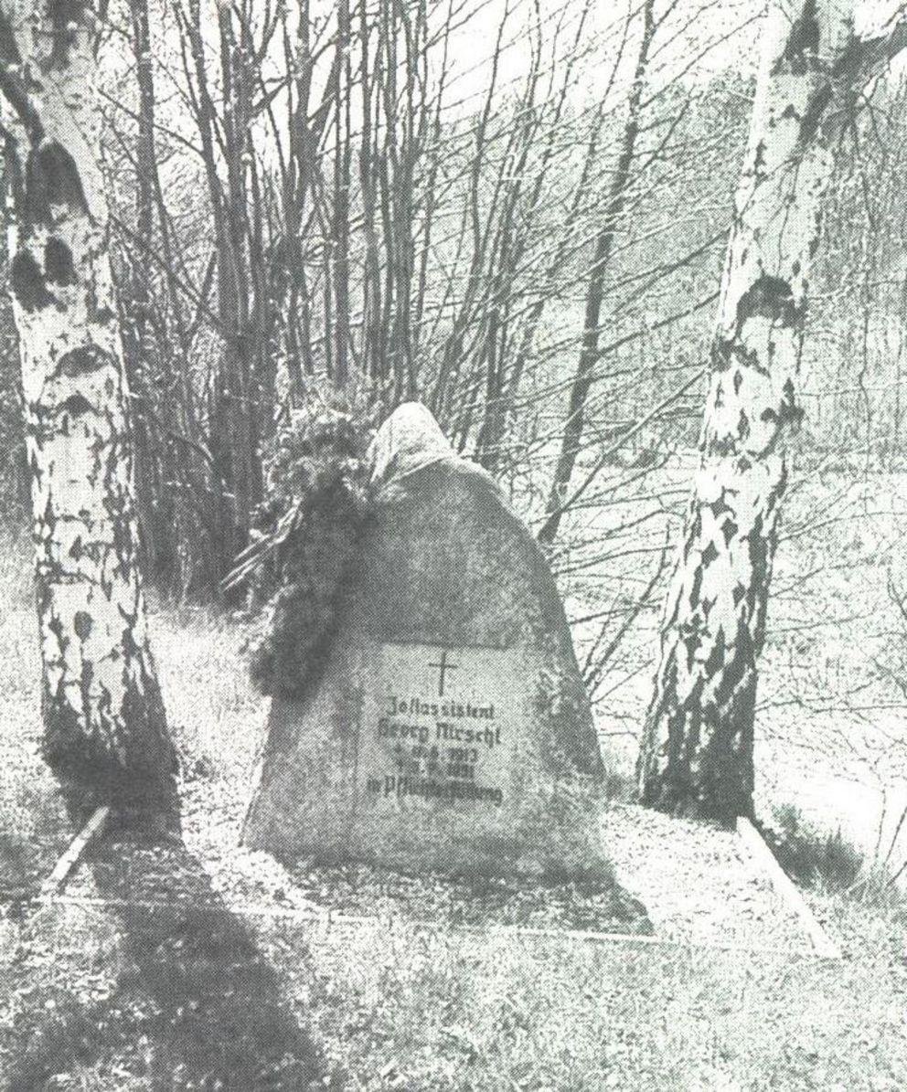 Gedenkstein für den Zollbeamten Nirschl Gedenkstein für den Zollbeamten Nirschl