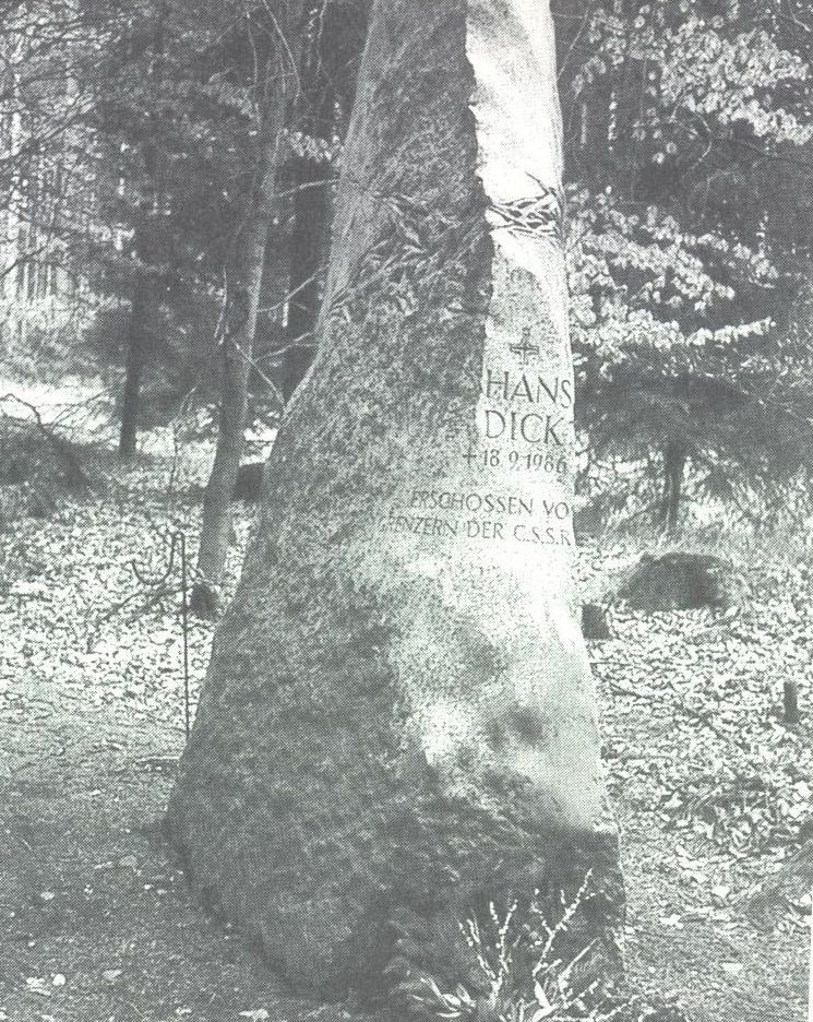 Obelisk na památku podplukovníka Dicka