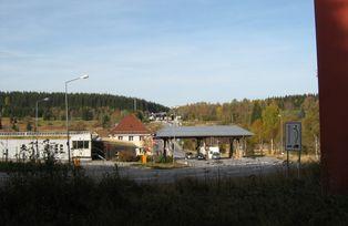 Grenzübergang Strážný - Philippsreut, Blick von der deutschen Seite 2006. Quelle: Geschichtsbausteine.