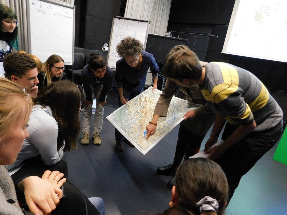 Fotos vom Seminar "Grenzgeschichten zwischen Wasser und Holz"